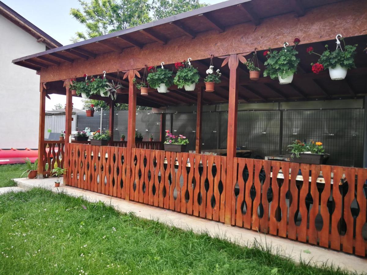 Hotel Vila Baciu Tuzla Exterior foto
