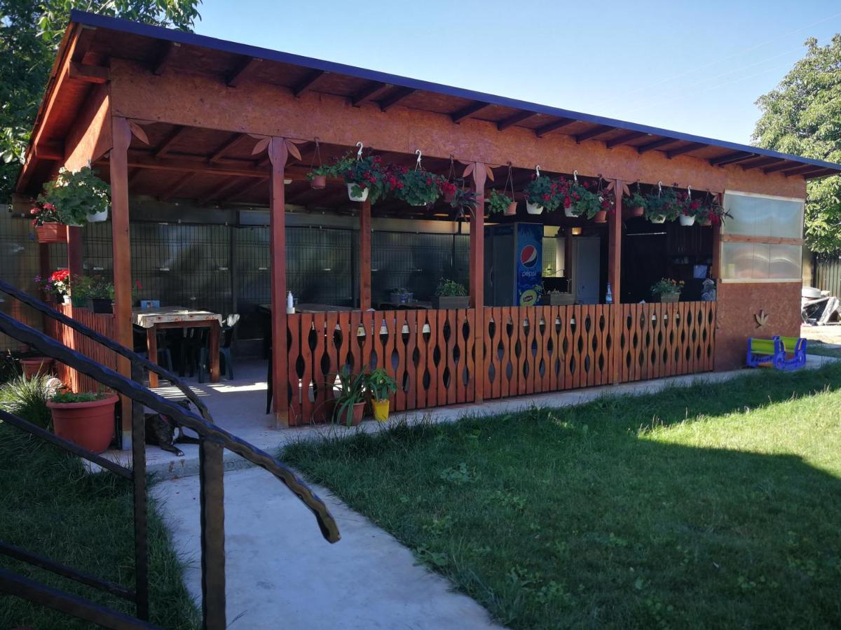 Hotel Vila Baciu Tuzla Exterior foto
